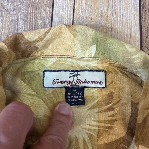 Tommy Bahama Silk Hawaiian Shirt Floral Monkeys Mens Medium - Picture 9 of 15
